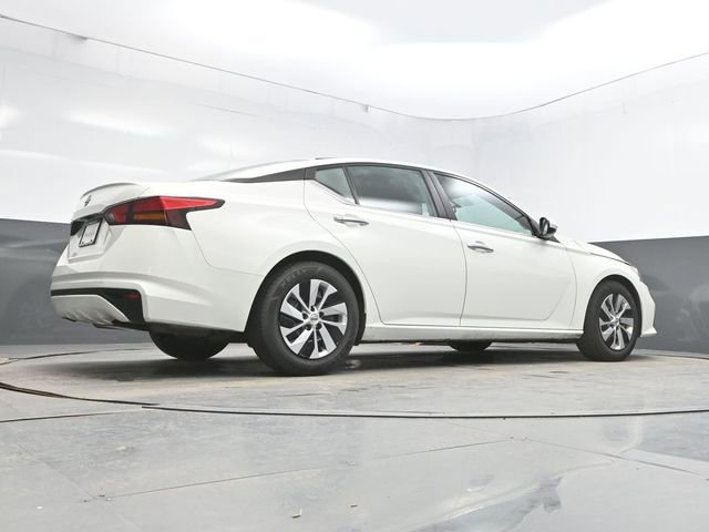 Used 2020 Nissan Altima 2.5 S FWD image 39