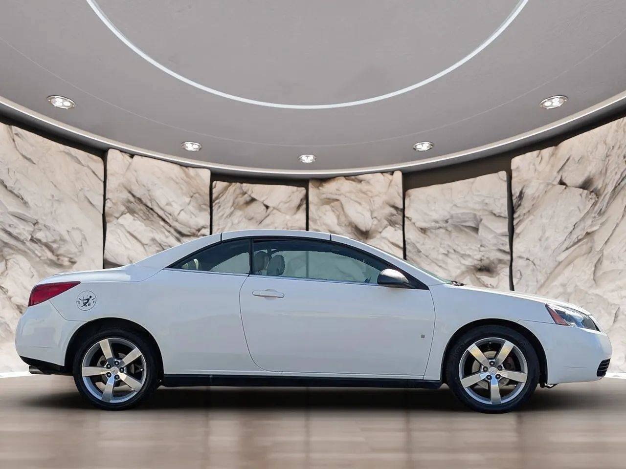 Used 2007 Pontiac G6 GT w/ Sport Package FWD image 15