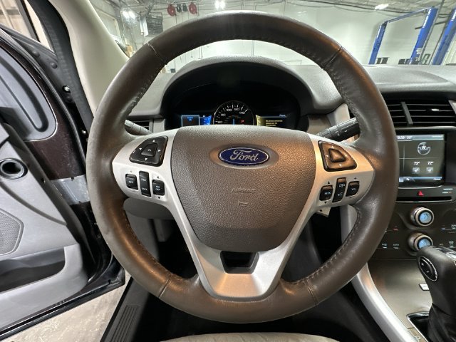 Used 2013 Ford Edge SEL FWD image 15