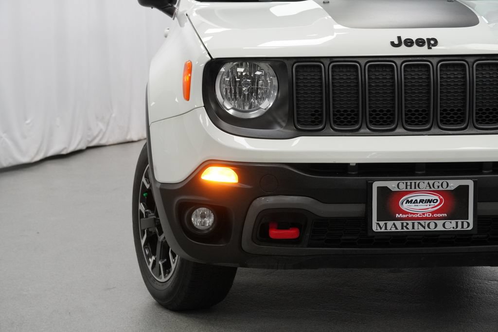 Certified 2023 Jeep Renegade Trailhawk AWD/4WD image 7