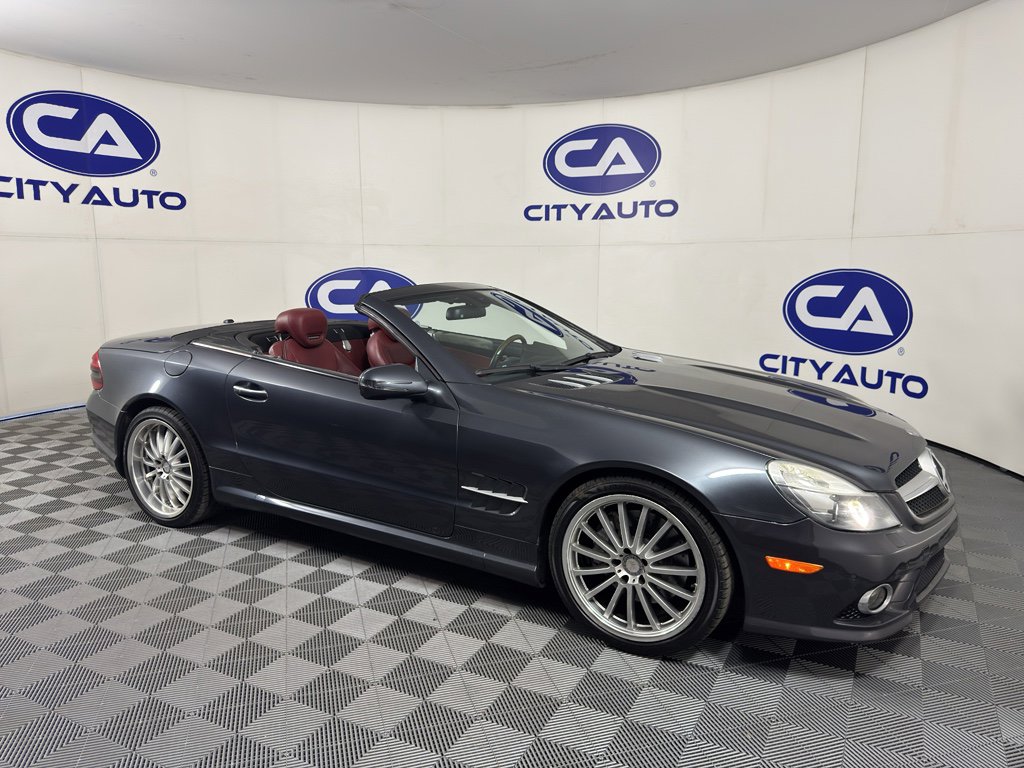 Used 2011 Mercedes-Benz SL 550 image 36