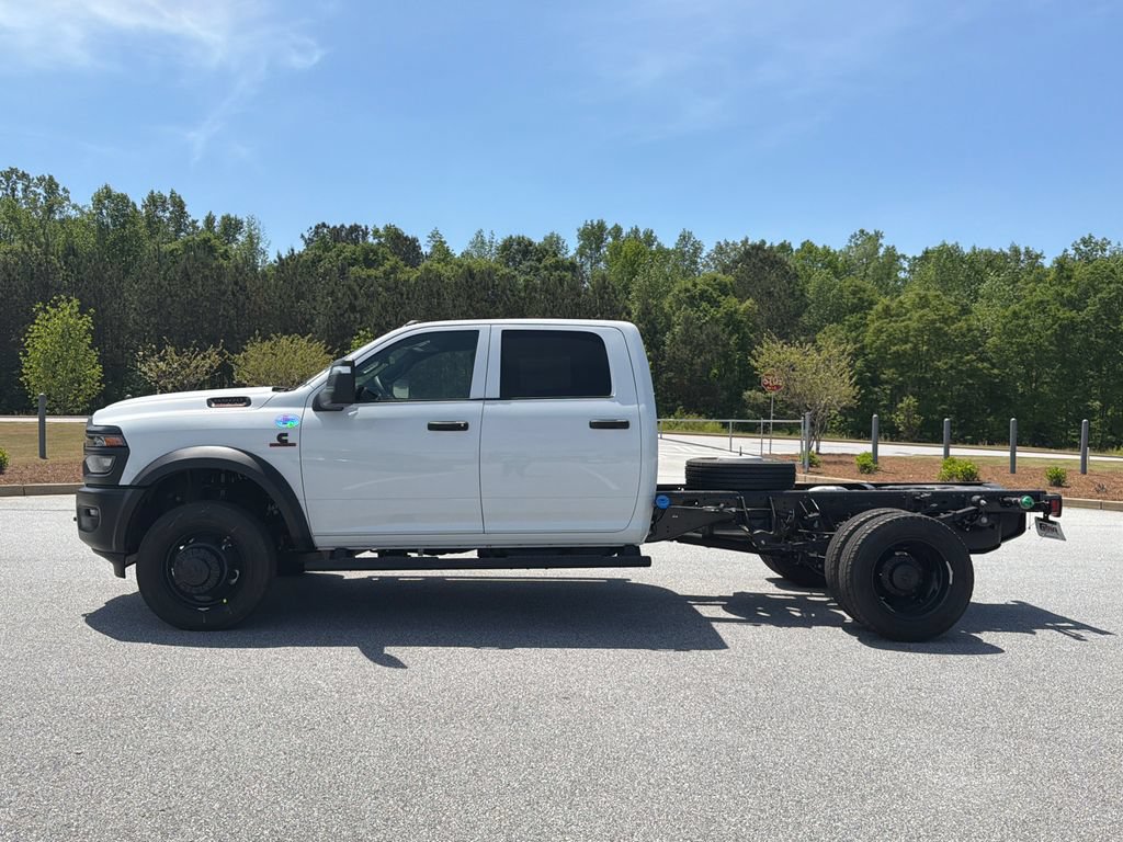 New 2026 RAM 5500 Tradesman AWD/4WD image 4