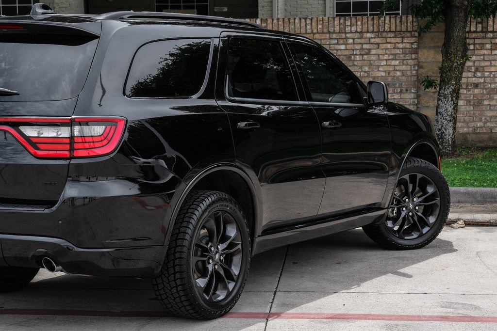 Used 2023 Dodge Durango GT w/ Blacktop Package AWD/4WD image 17