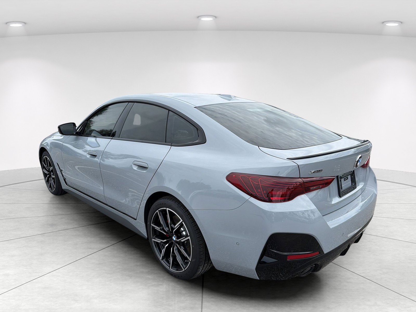 New 2026 BMW 430i xDrive w/ M Sport Package AWD/4WD image 6