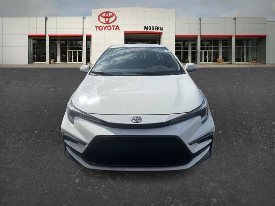 Certified 2025 Toyota Corolla SE FWD image 2