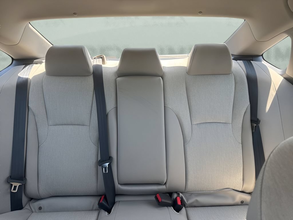 Used 2025 Honda Accord LX image 12