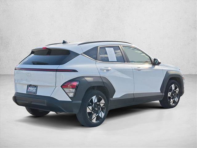 Used 2025 Hyundai Kona SEL FWD image 5