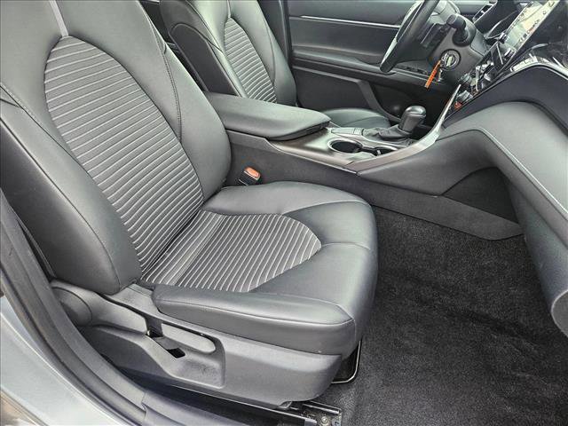 Used 2023 Toyota Camry SE image 20