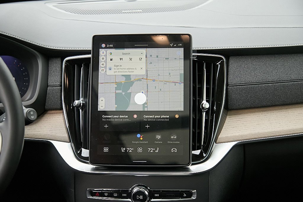 New 2026 Volvo XC90 B6 Plus w/ Protection Package Premier image 30