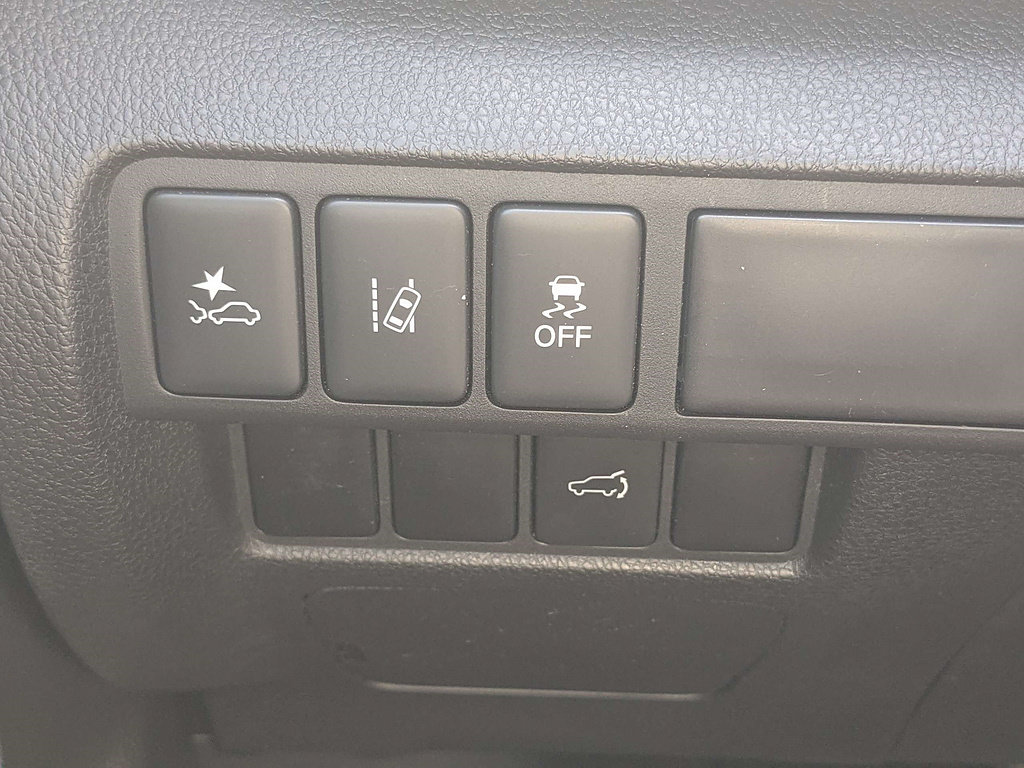Used 2024 Mitsubishi Eclipse Cross SE AWD/4WD image 37