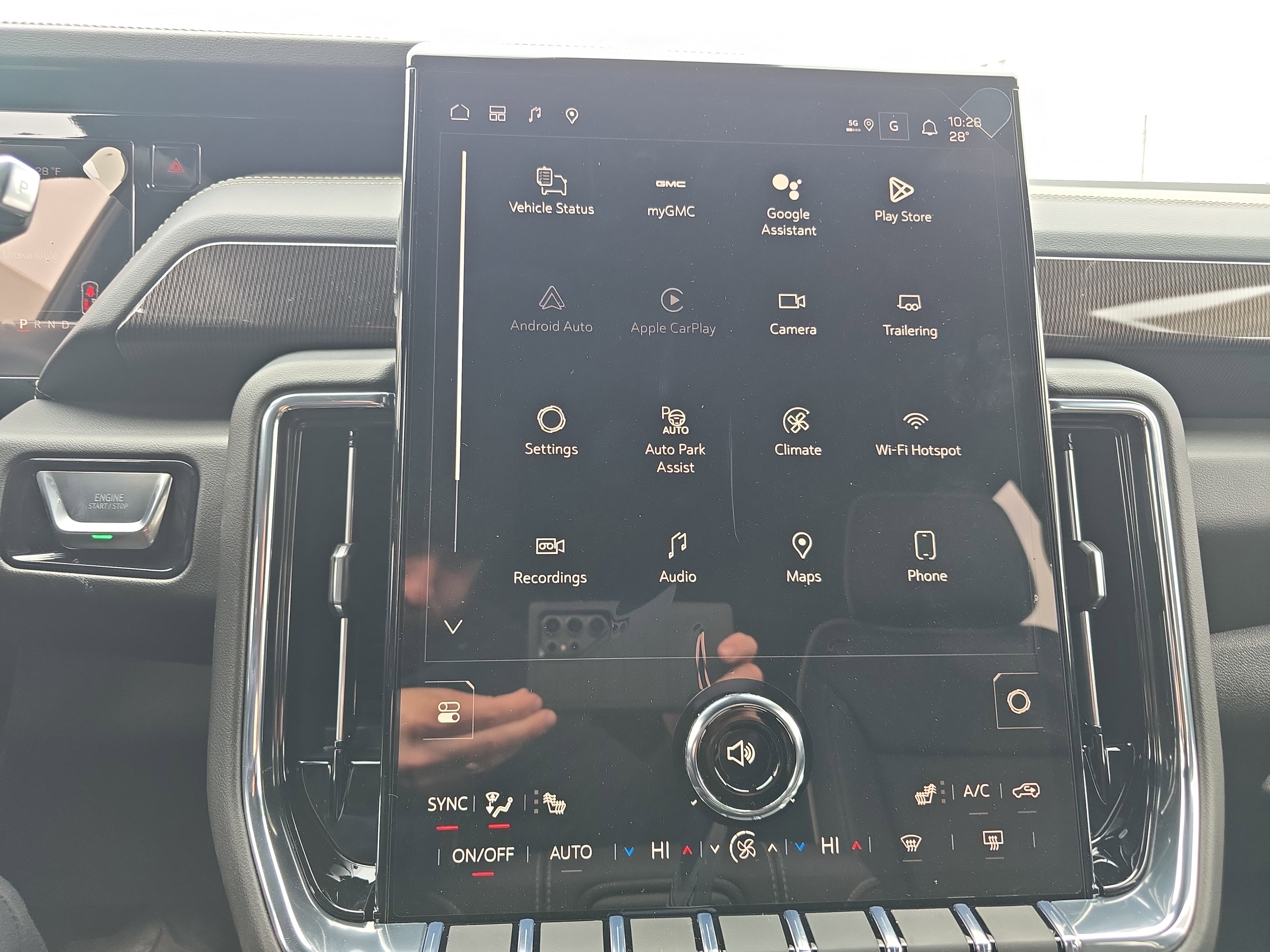 New 2026 GMC Yukon XL Elevation w/ LPO, Floor Liner Package image 28