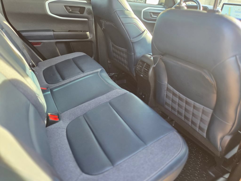 Used 2021 Ford Bronco Sport Outer Banks w/ Outer Banks Package (96D) AWD/4WD image 12