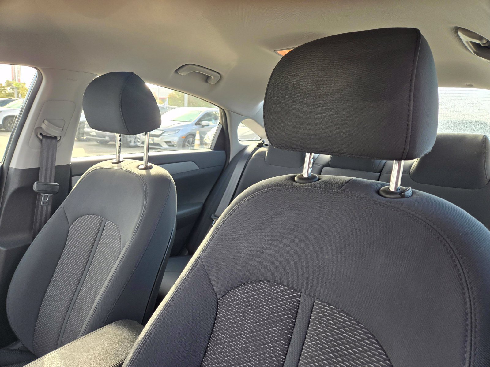 Used 2018 Hyundai Sonata SE FWD image 13