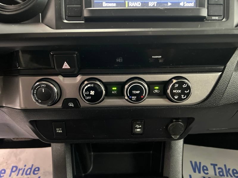 Used 2017 Toyota Tacoma SR AWD/4WD image 21