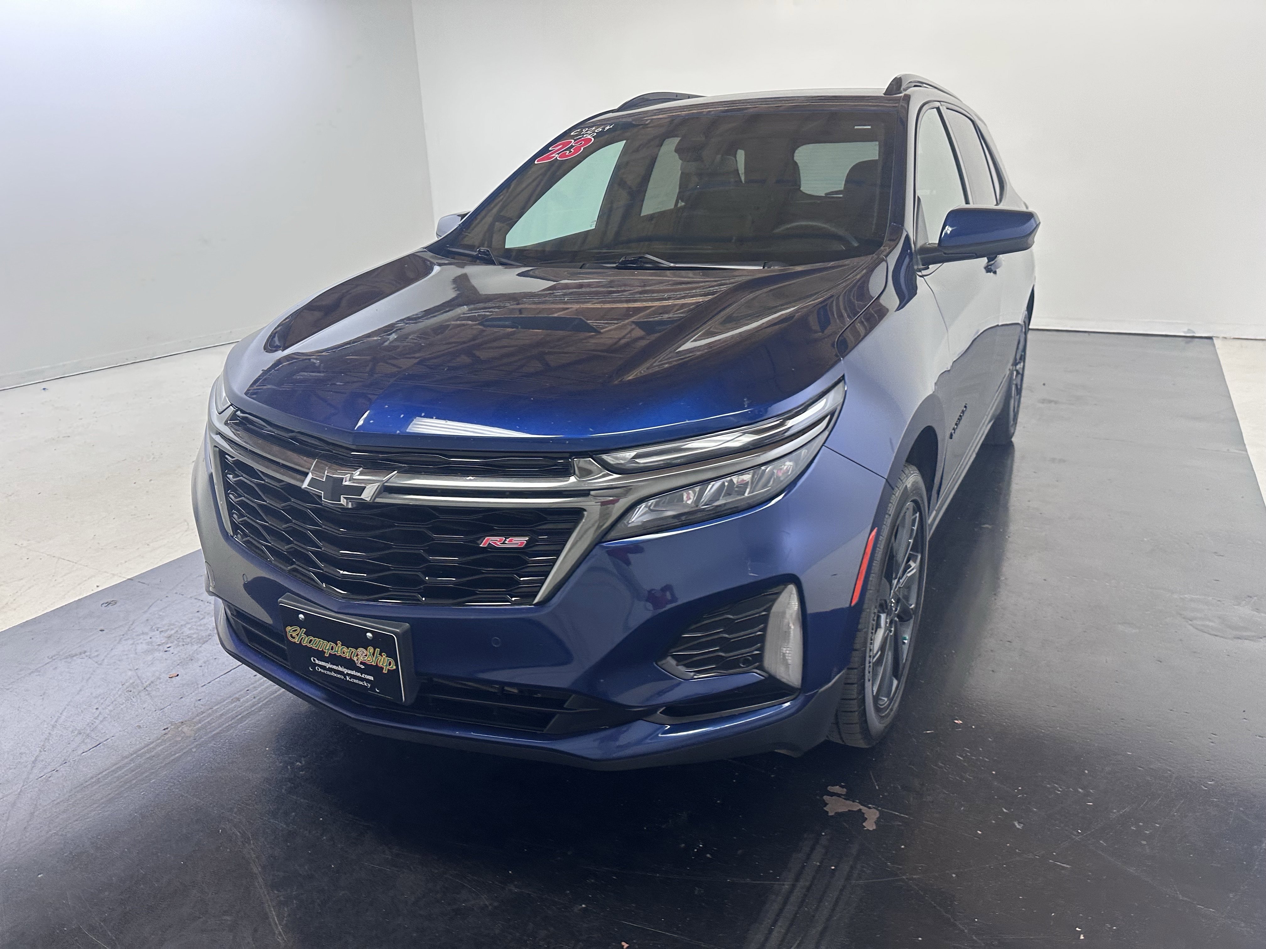 Used 2023 Chevrolet Equinox RS image 7