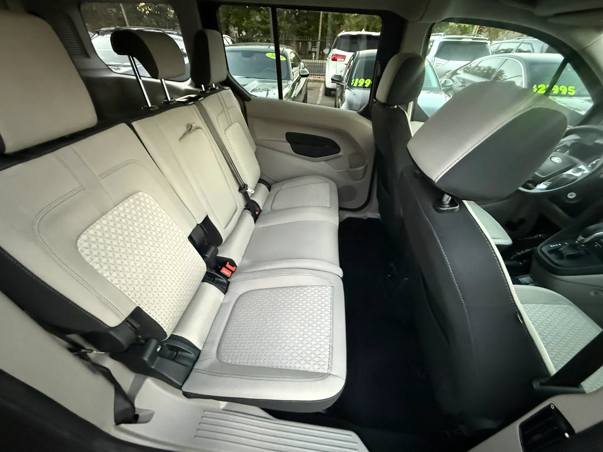 Used 2023 Ford Transit Connect XLT FWD image 14