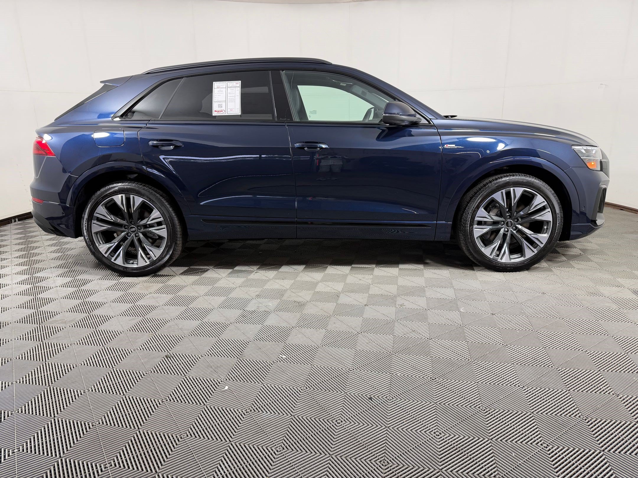 New 2027 Audi Q8 Premium Plus AWD/4WD image 8