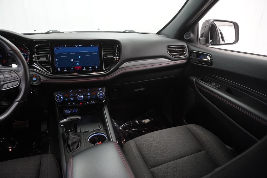 Certified 2023 Dodge Durango R/T w/ Blacktop Package AWD/4WD image 28