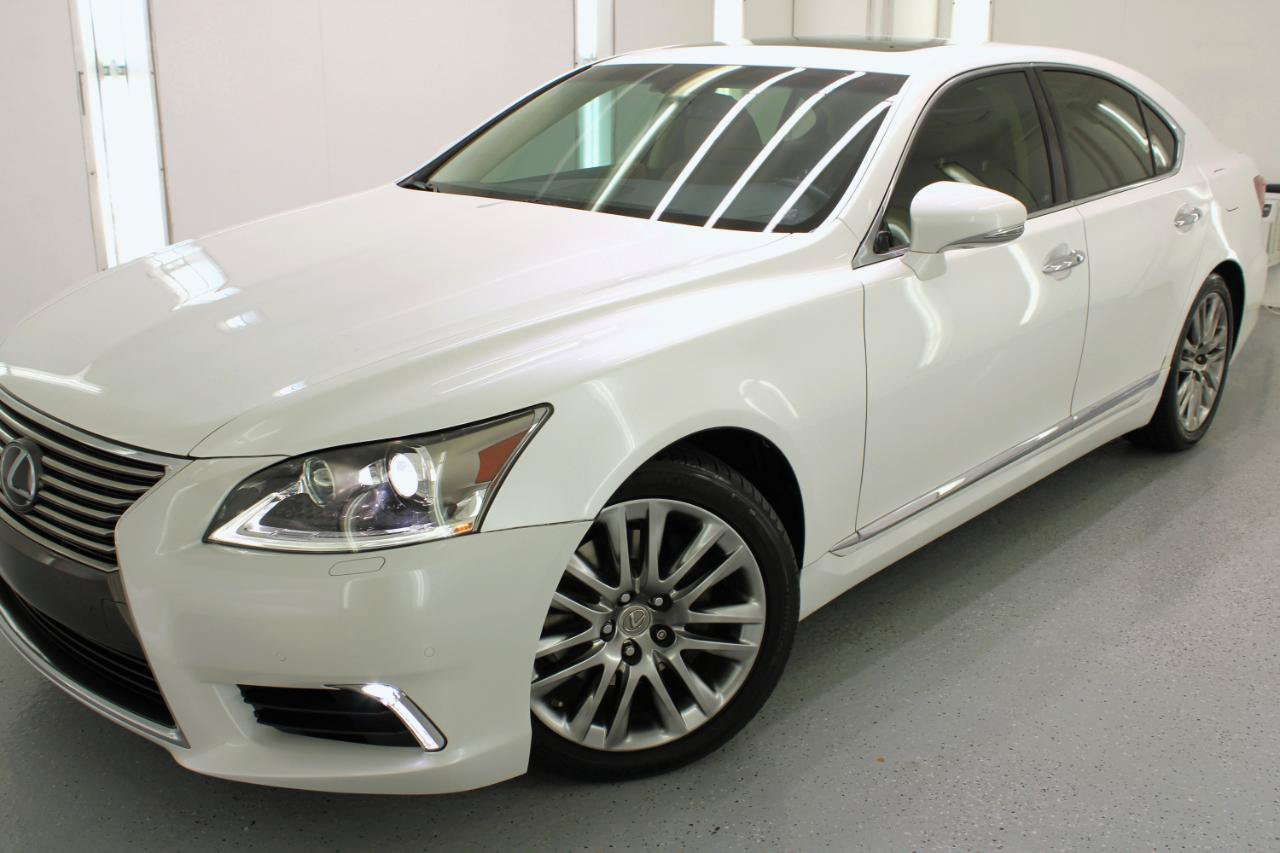 Used 2017 Lexus LS 460 w/ Comfort Package RWD image 13