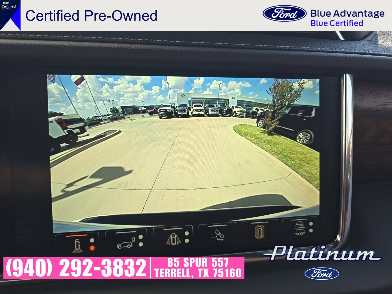 Used 2024 GMC Yukon XL Denali Ultimate AWD/4WD image 24