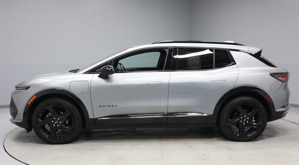 Used 2025 Chevrolet Equinox EV RS image 7