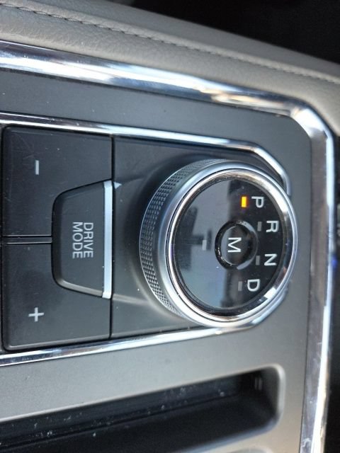 Used 2019 Ford Expedition XLT w/ Equipment Group 202A RWD image 29