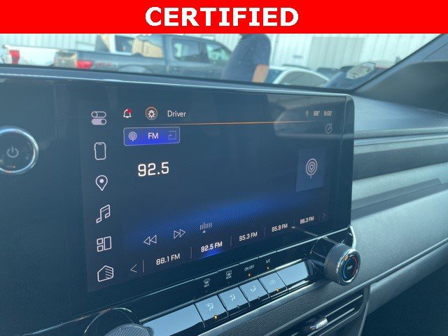 Used 2024 Chevrolet Colorado W/T image 3