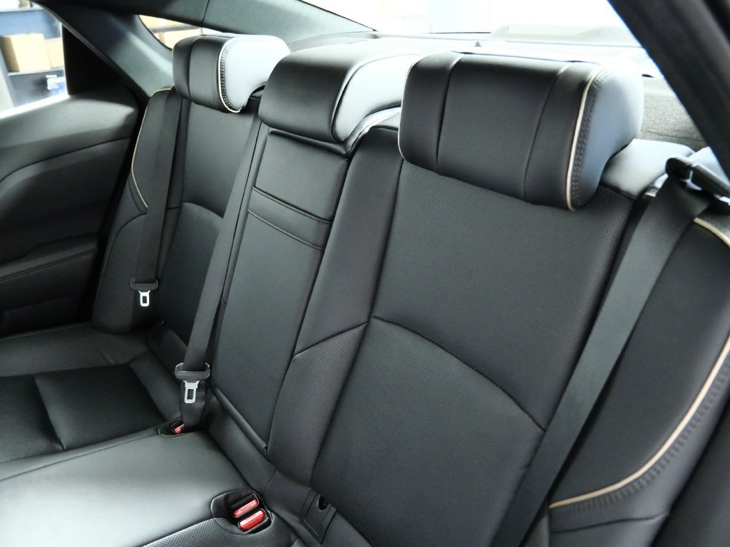 Used 2023 Toyota Crown AWD/4WD image 16