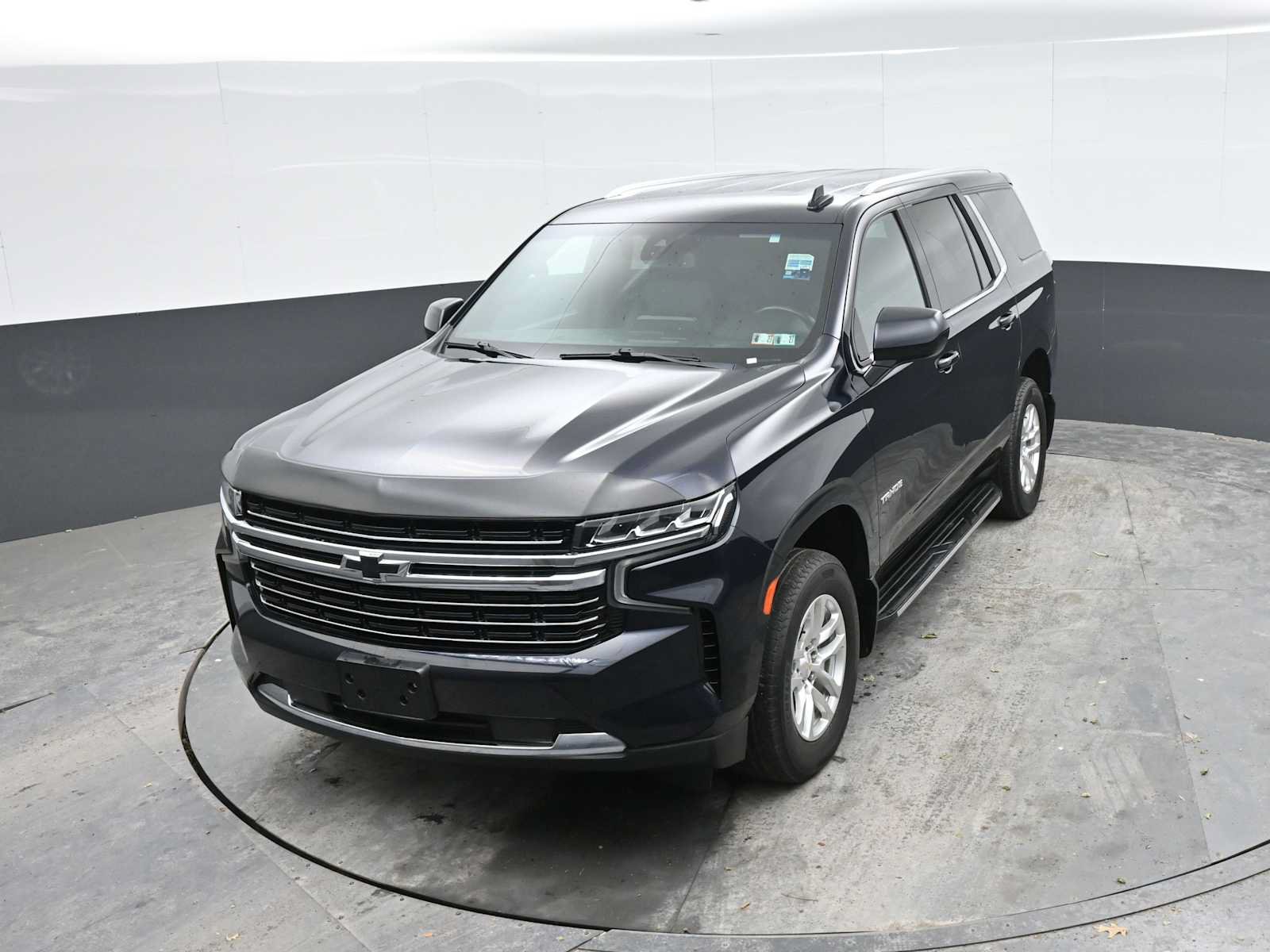 Used 2021 Chevrolet Tahoe LT AWD/4WD image 16