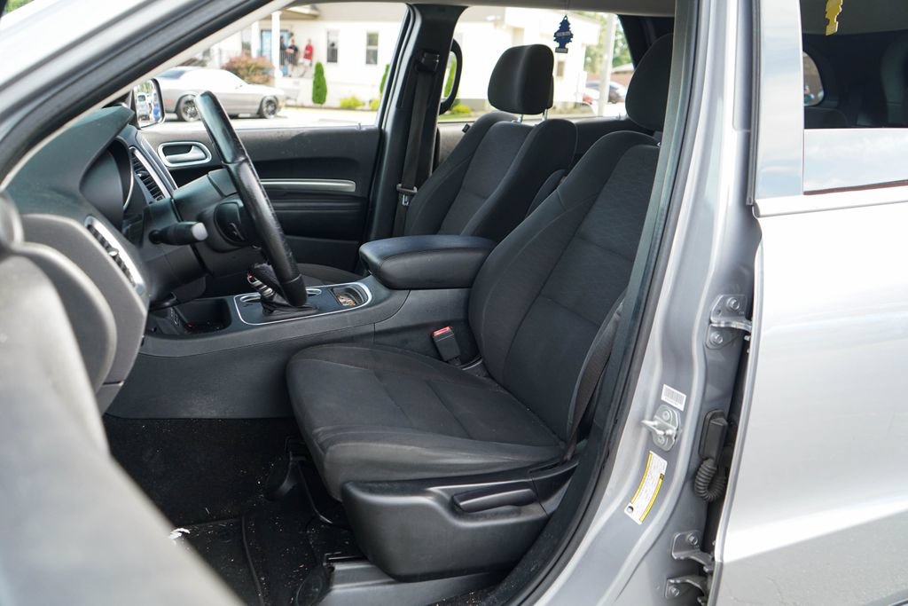 Used 2020 Dodge Durango SXT w/ 3rd Row Seating Group RWD image 7