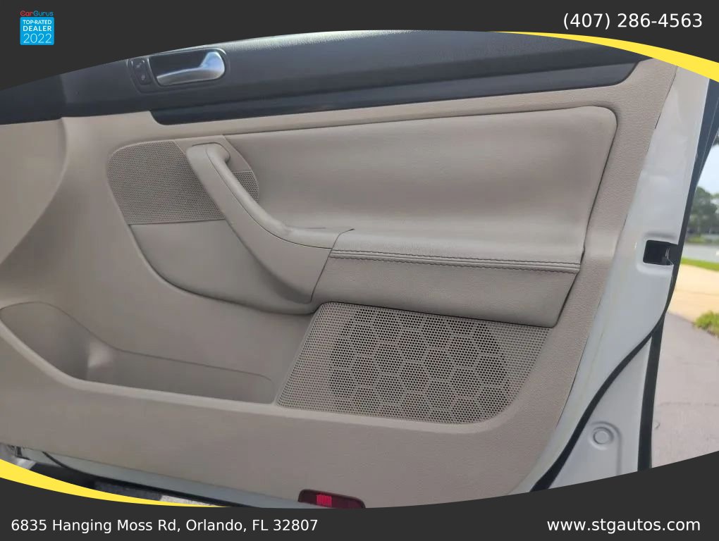 Used 2010 Volkswagen Jetta SE FWD image 24