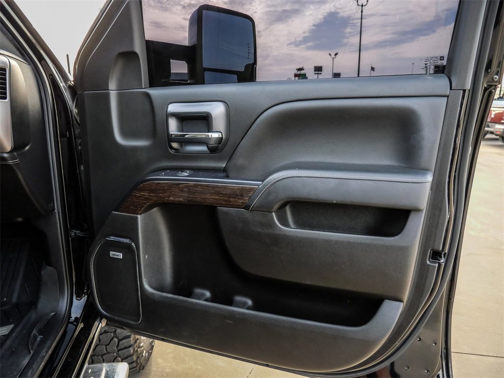 Used 2019 GMC Sierra 2500 Denali w/ Duramax Plus Package image 21