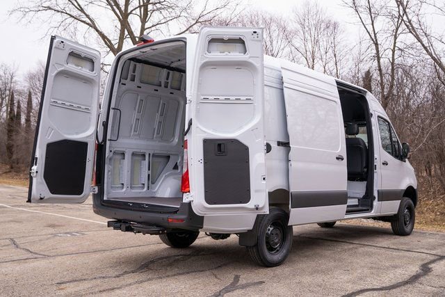 New 2026 Mercedes-Benz Sprinter 2500 image 9