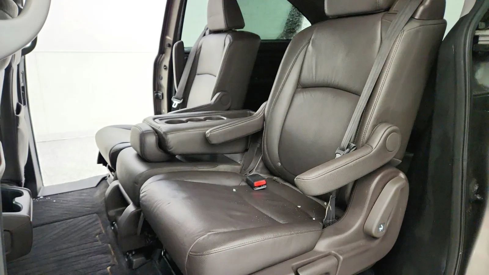 Used 2019 Honda Odyssey EX-L image 24