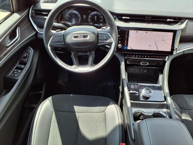 New 2026 Jeep Grand Cherokee L 4WD image 30