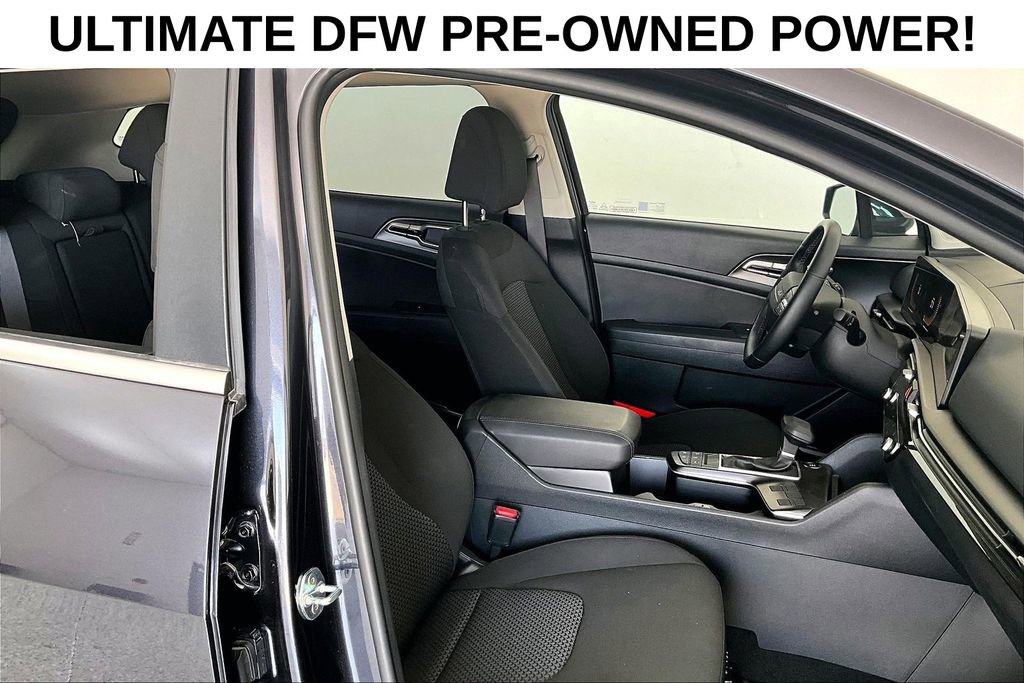 Used 2026 Kia Sportage LX FWD image 10