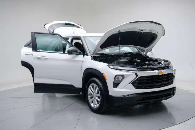 Used 2026 Chevrolet TrailBlazer LS w/ LS Convenience Package FWD image 15