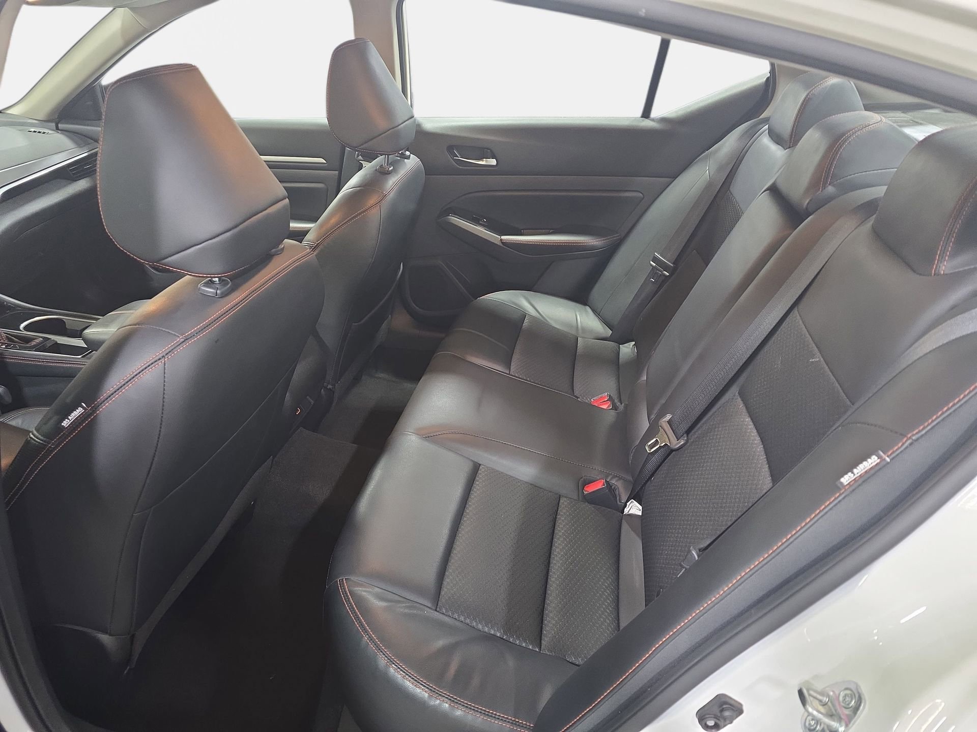 Used 2024 Nissan Altima 2.5 SR image 13