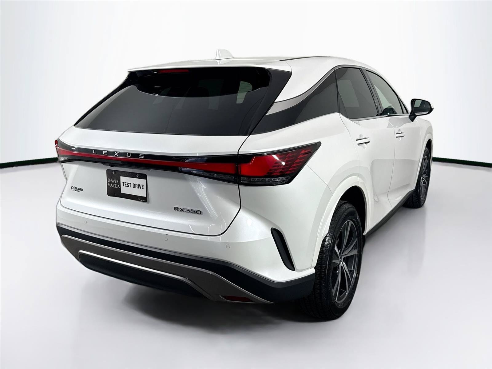 Used 2024 Lexus RX 350 FWD w/ Technology Package image 2