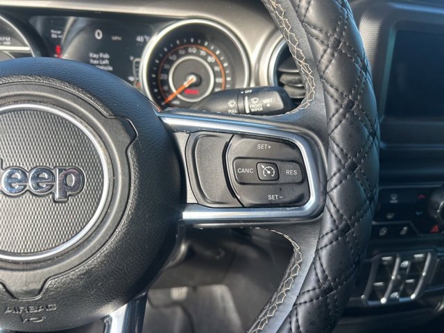 Used 2018 Jeep Wrangler Unlimited Sahara image 19