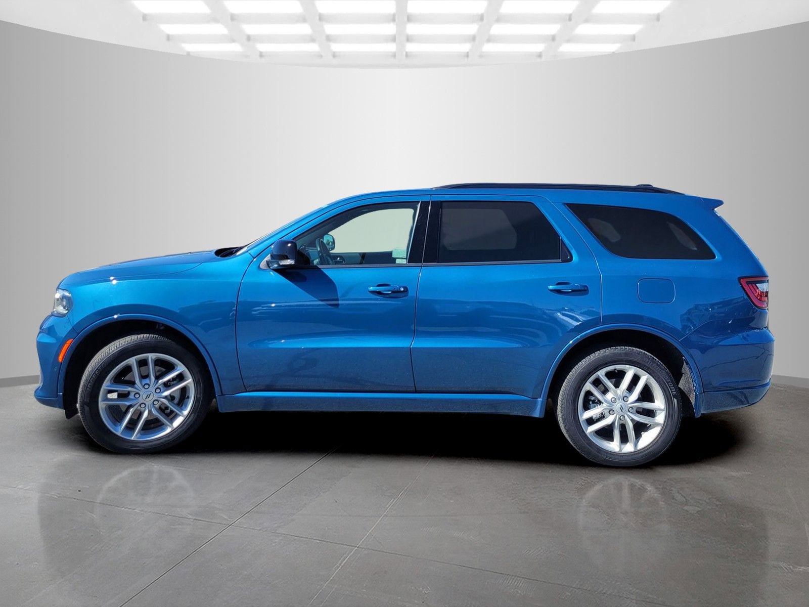 Used 2025 Dodge Durango GT AWD/4WD image 7
