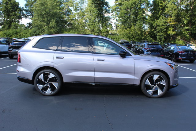 New 2026 Volvo EX90 Ultra AWD/4WD image 2
