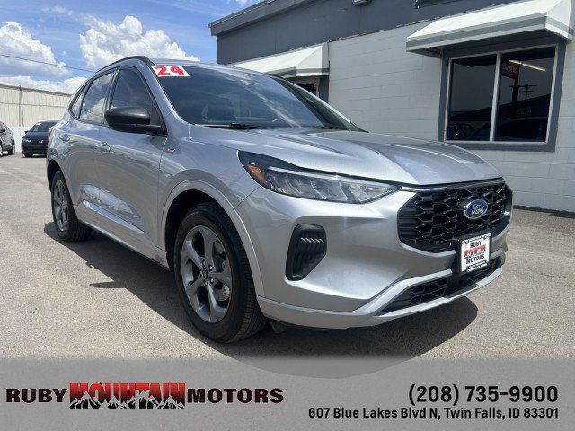 Used 2024 Ford Escape ST-Line w/ Tech Pack #1
