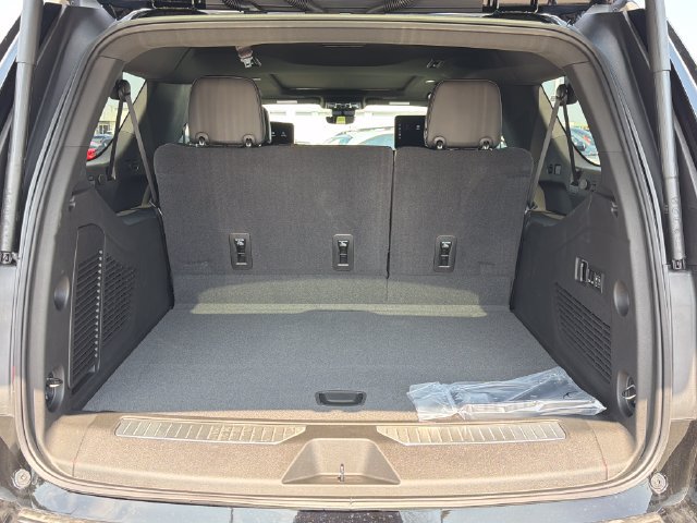 New 2026 GMC Yukon XL Denali Ultimate AWD/4WD image 24