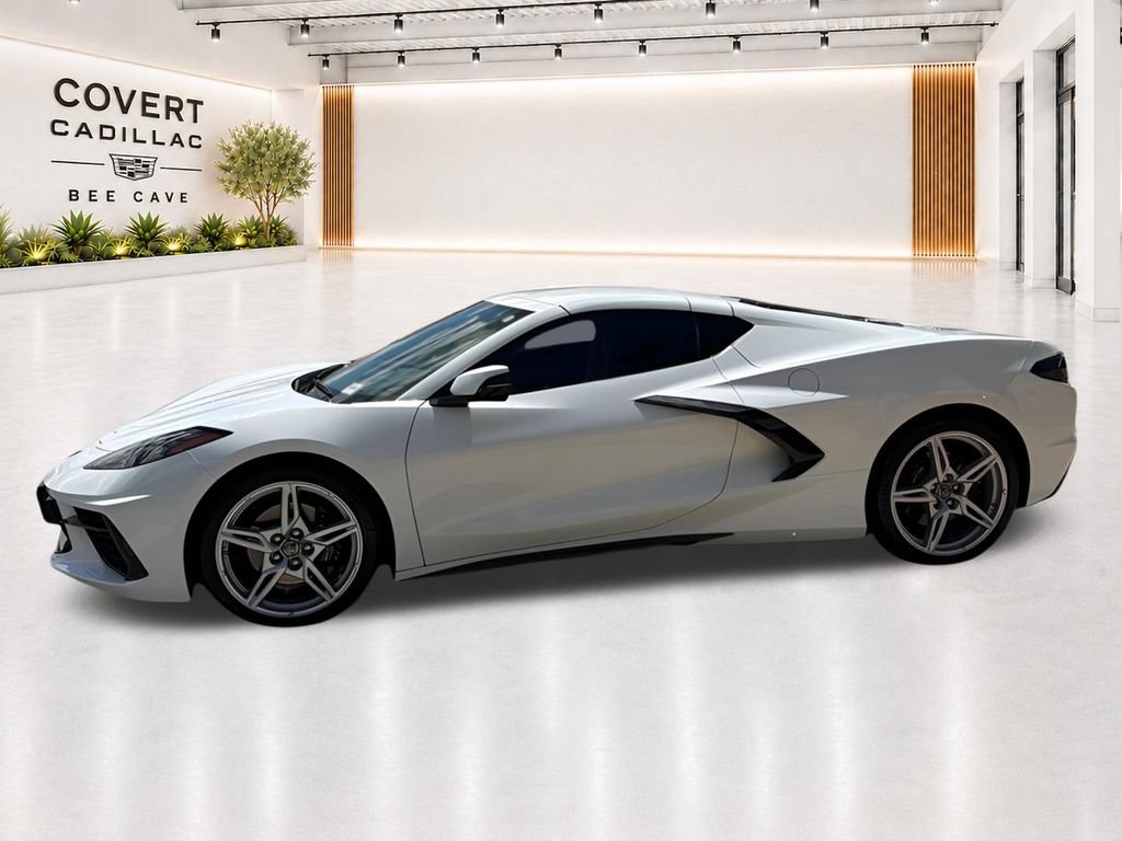 Used 2024 Chevrolet Corvette Stingray Coupe RWD image 9