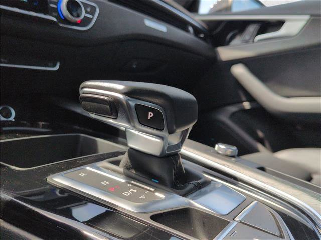 Used 2021 Audi A4 2.0T Premium w/ Convenience Package image 12