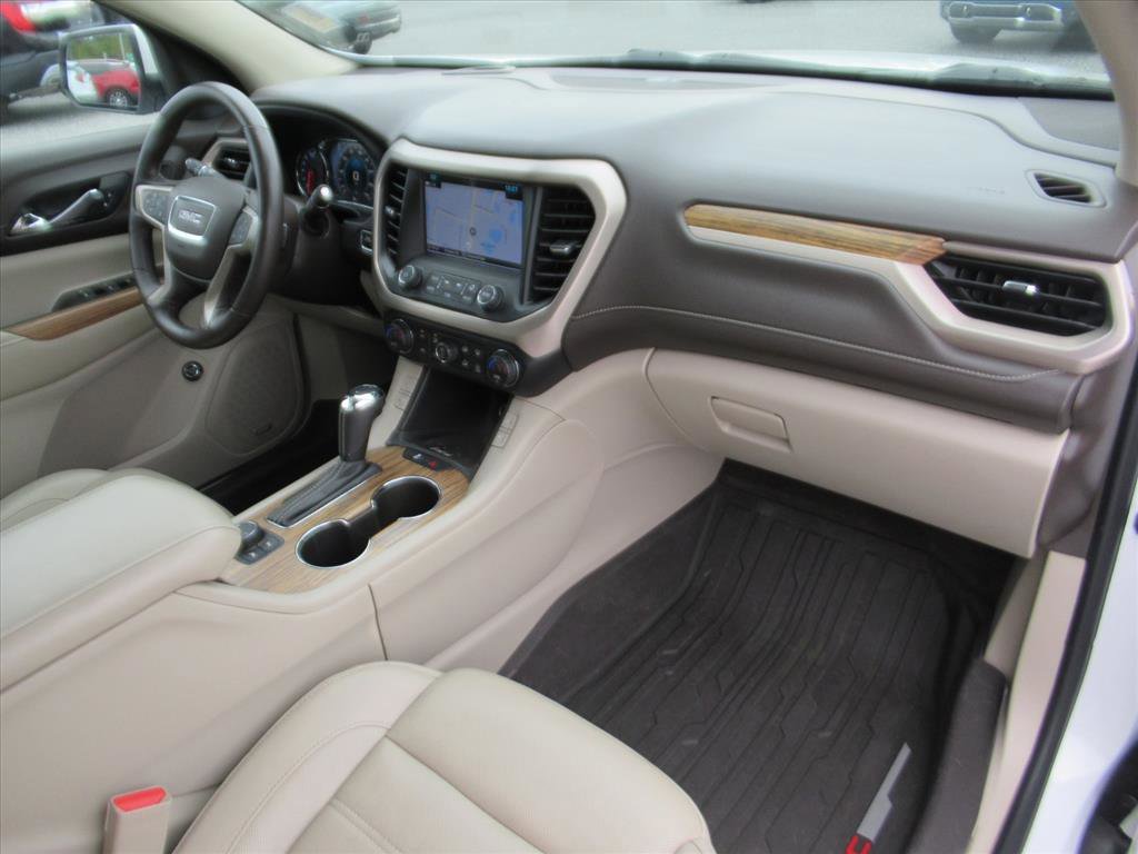 Used 2019 GMC Acadia Denali w/ Technology Package image 11