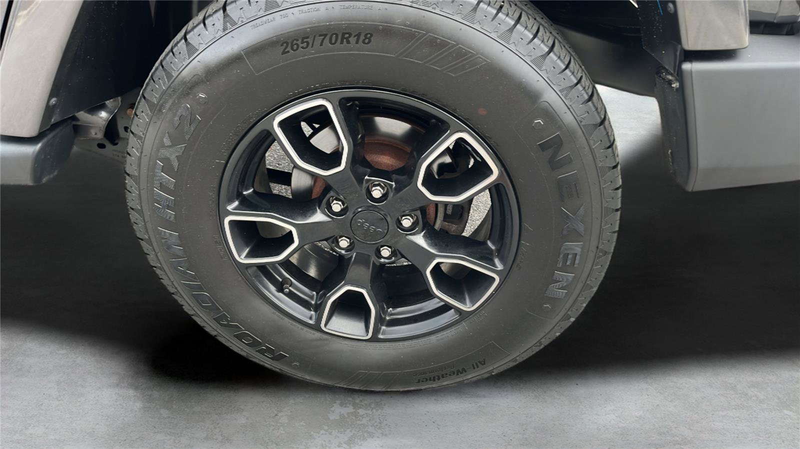 Used 2018 Jeep Wrangler Altitude image 24