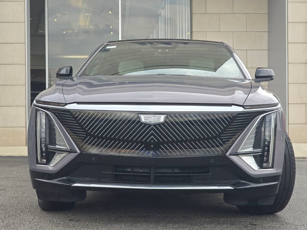 Certified 2025 Cadillac Lyriq Luxury w/ LPO, Floor Liner Package AWD/4WD image 15