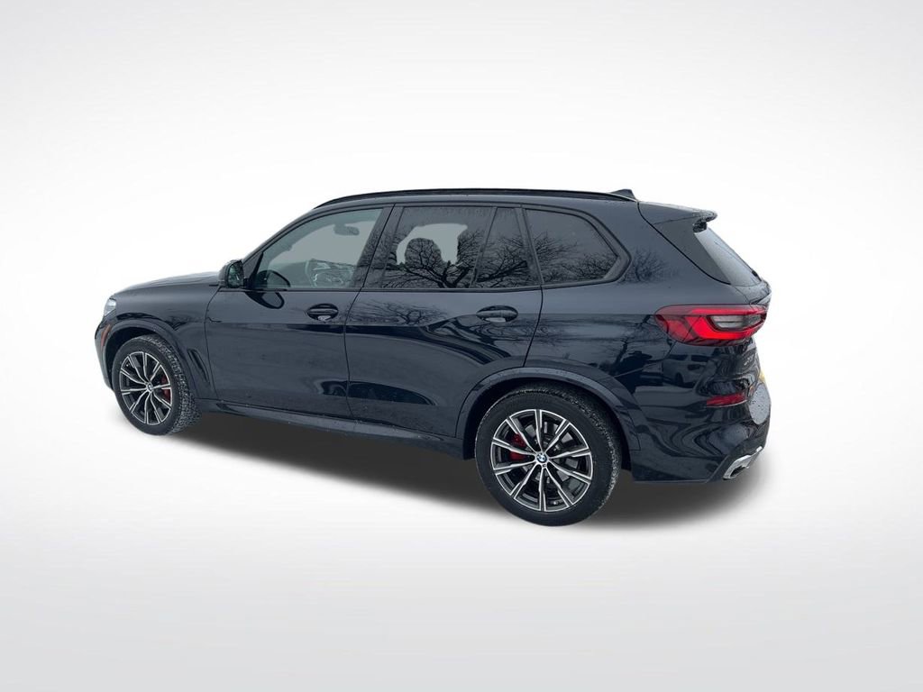 Used 2023 BMW X5 xDrive40i w/ M Sport Package image 47